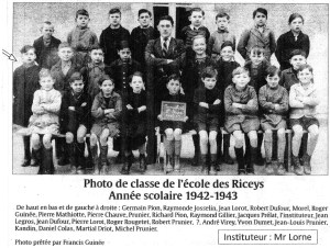 0) - img082 — PHOTO de CLASSE 1942-43